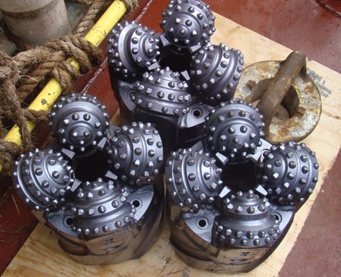 Rotary core barrel for digging through harder rock