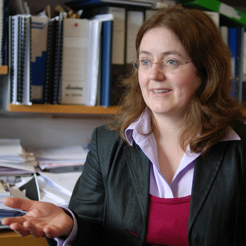 Dr Lisa Ranford-Cartwright
